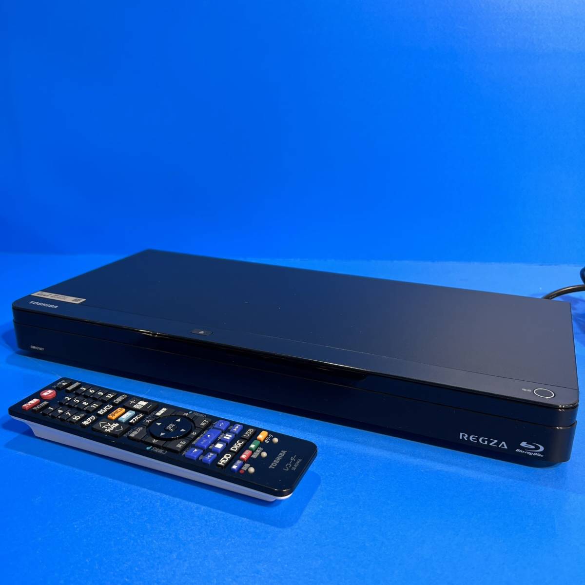 千葉県浦安市のお客様よりTOSHIBA 　東芝　DBR-E1007　 HDD/BDレコーダー　 3D対応　B-CAS付き 　2017年製をお買取させて頂きました！
