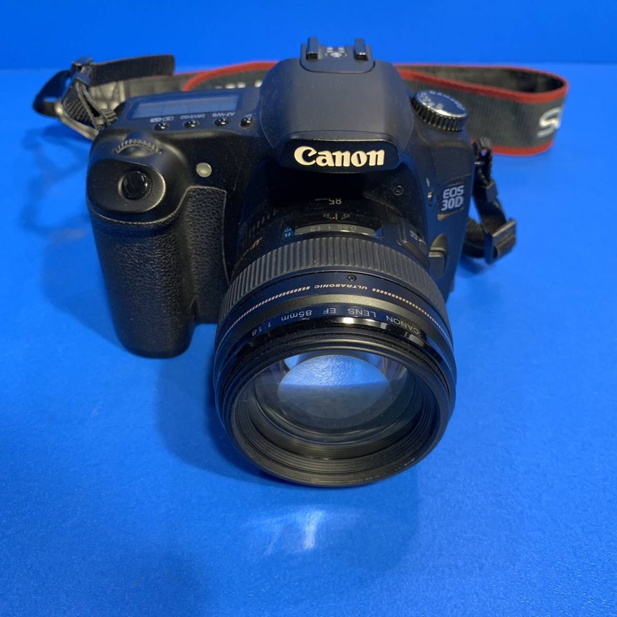 神奈川県伊勢原市のお客様より Canon キャノン EOS 30D DS126131 デジタル一眼 レンズ 付きをお買取させて頂きました！