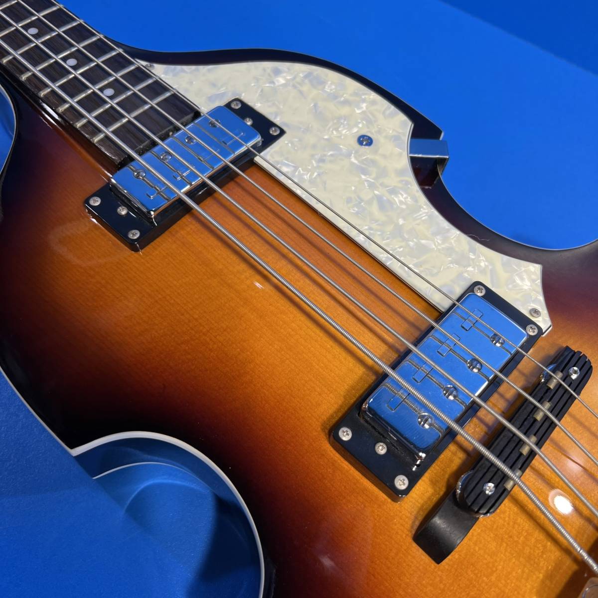 埼玉県北足立郡のお客様よりIGNITION BASS SB Hofner ヘフナー サンバースト ショートスケール バイオリンベースをお買取させて頂きました！