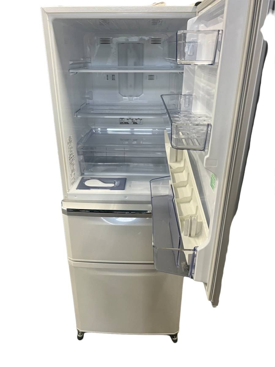 神奈川県横浜市西区のお客様より三菱 MITSUBISHI ノンフロン 3ドア冷凍冷蔵庫 MR-C34D-W 335L 2019年製をお買取させて頂きました！
