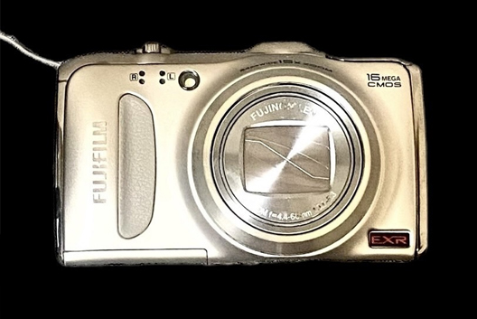 FUJIFILM