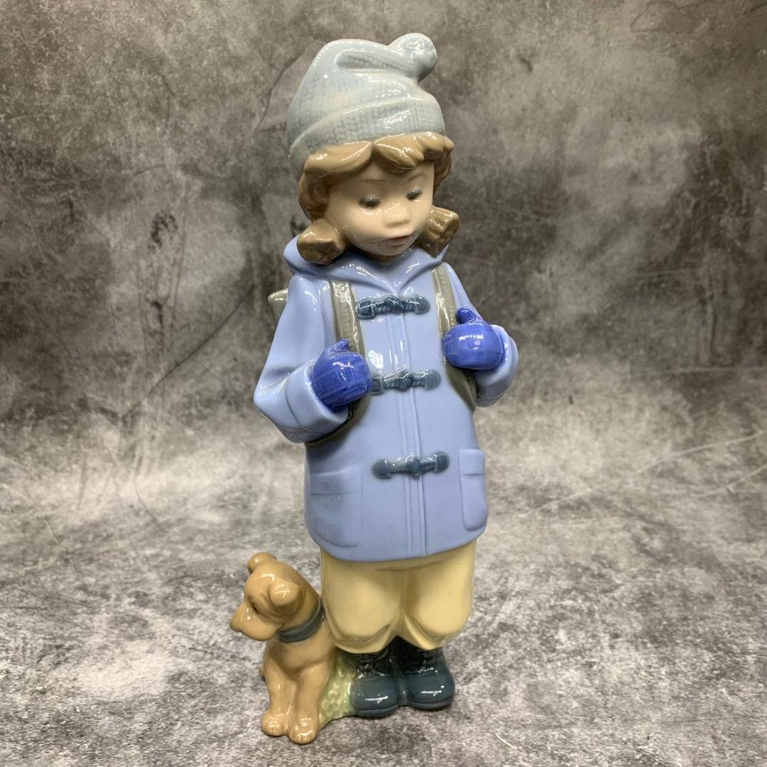 東京都八王子市のお客様よりLLADRO NAO リヤドロ 陶器人形 フィギュリンをお買取させて頂きました！