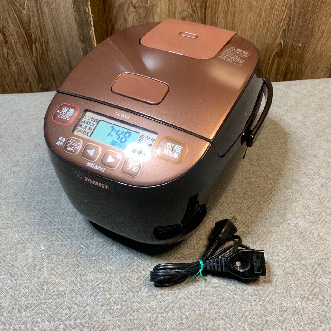 東京都練馬区のお客様よりZOJIRUSHI 3合炊き マイコン 炊飯器をお買取させて頂きました!