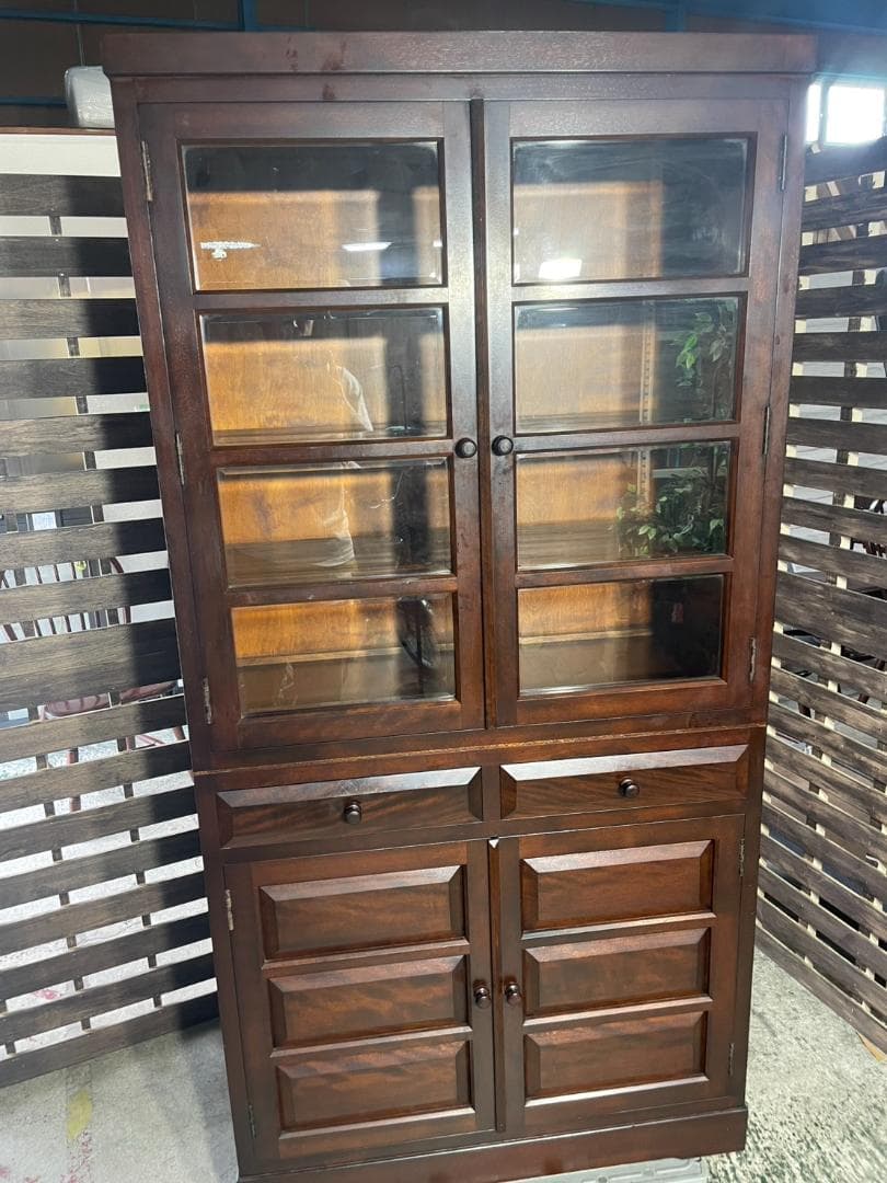 東京都八王子市のお客様より松本民芸家具 食器棚 飾り棚 アンティーク家具 キャビネットをお買取させて頂きました！