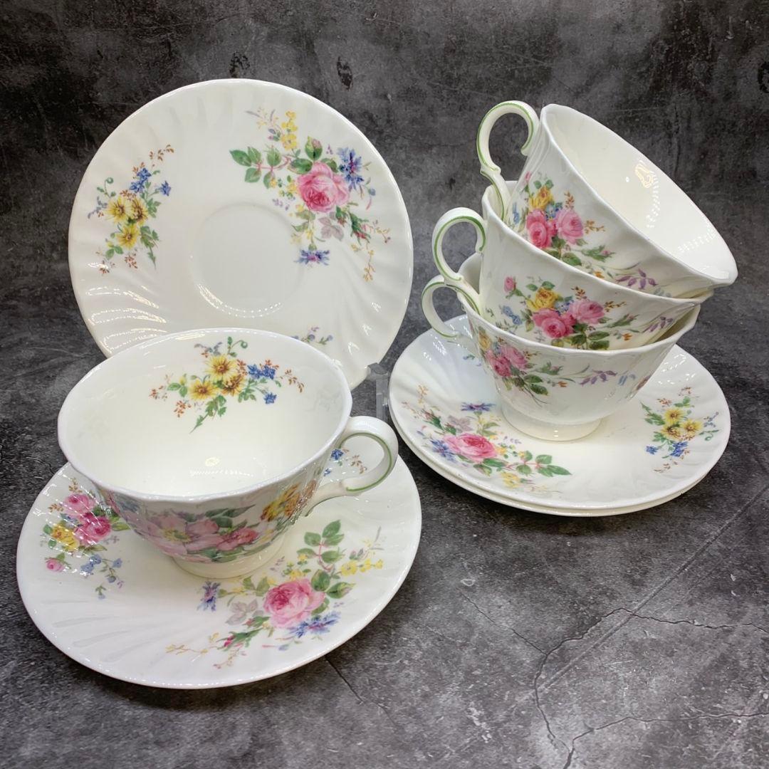東京都杉並区のお客様よりROYAL DOULTON ARCADIA カップ&ソーサー 4客をお買取させて頂きました！