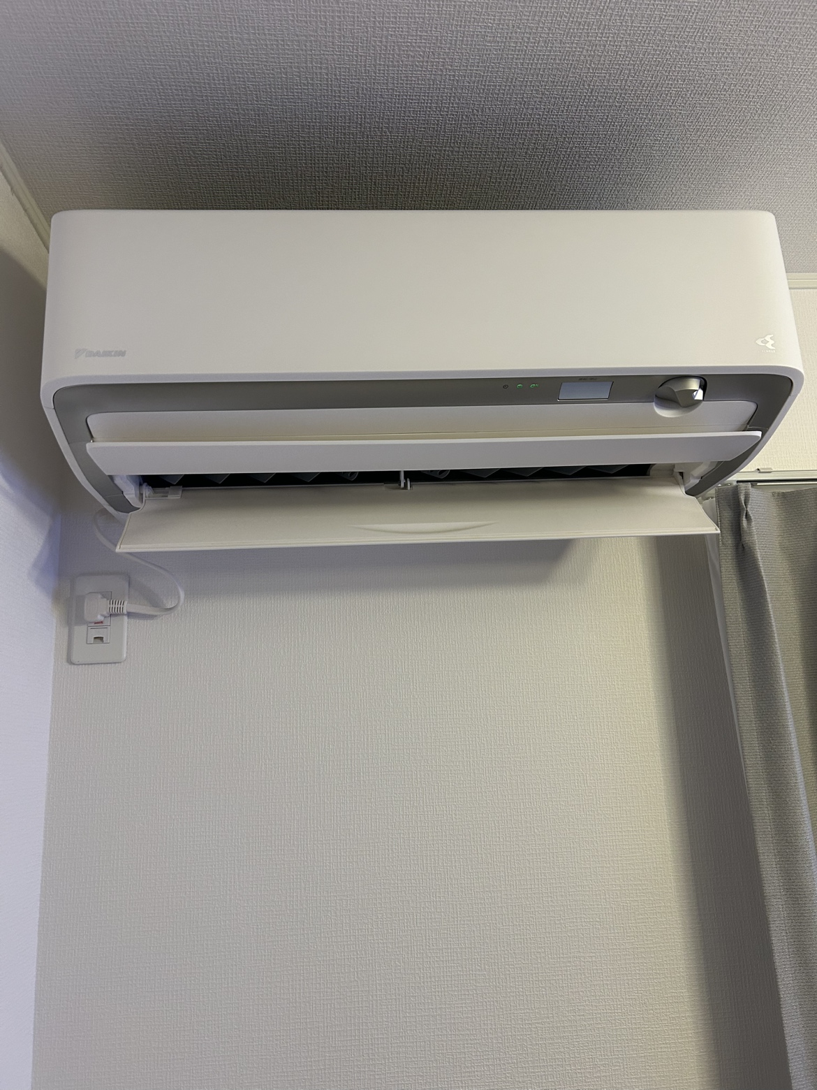 岡山県津山市のお客様よりダイキン F563ATRP-W  2023年 18畳をお買取させて頂きました！