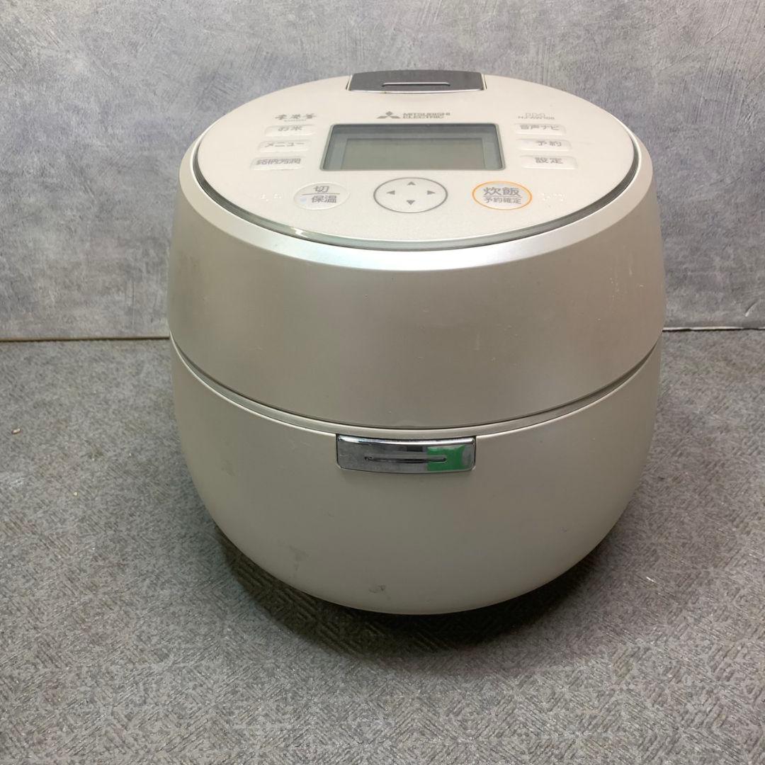 東京都世田谷区のお客様より三菱 MITSUBISHI 本炭釜 炊飯器 NJ-AW108-Wをお買取させて頂きました！