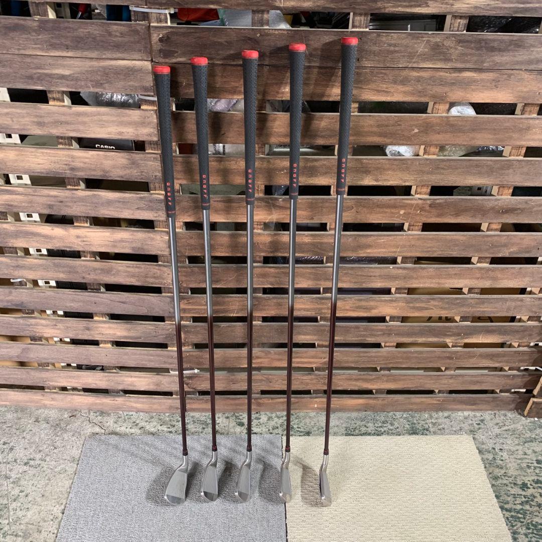 神奈川県横浜市青葉区のお客様よりDAIWA ONOFF AKA アイアン 5本セットをお買取させて頂きました！
