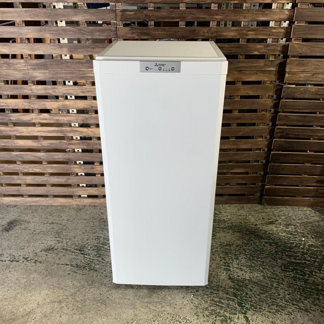 神奈川県海老名市のお客様より 三菱 1ドア冷凍庫 2022年製 MF-U12G-Wをお買取させて頂きました！