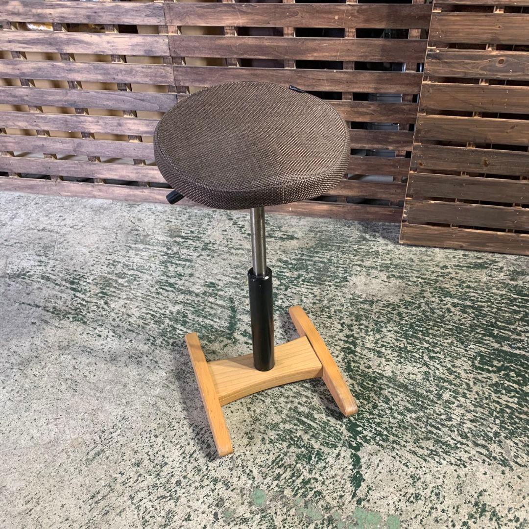 静岡市葵区のお客様よりバランスシナジー バランスチェア オートリターン 腰痛対策をお買取させて頂きました！