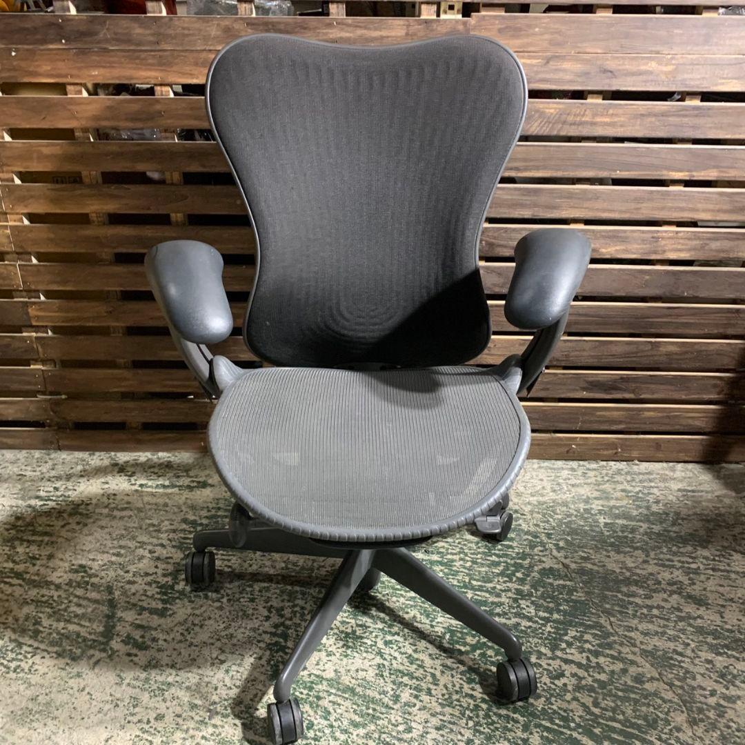東京都町田市のお客様よりHerman Miller Mirra2 ハーマンミラー チェアをお買取させて頂きました！