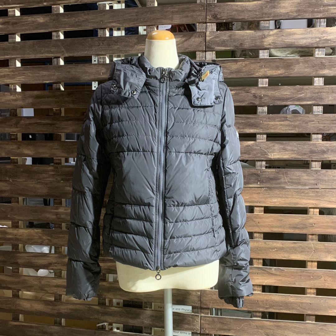 静岡市葵区のお客様より TATRAS ダウンジャケット レディース LTK20A4232をお買取させて頂きました！